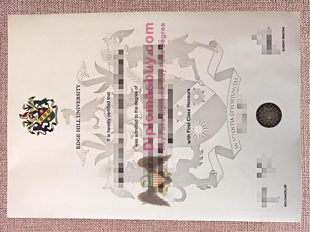 Edge Hill University Degree, Edge Hill University Diploma